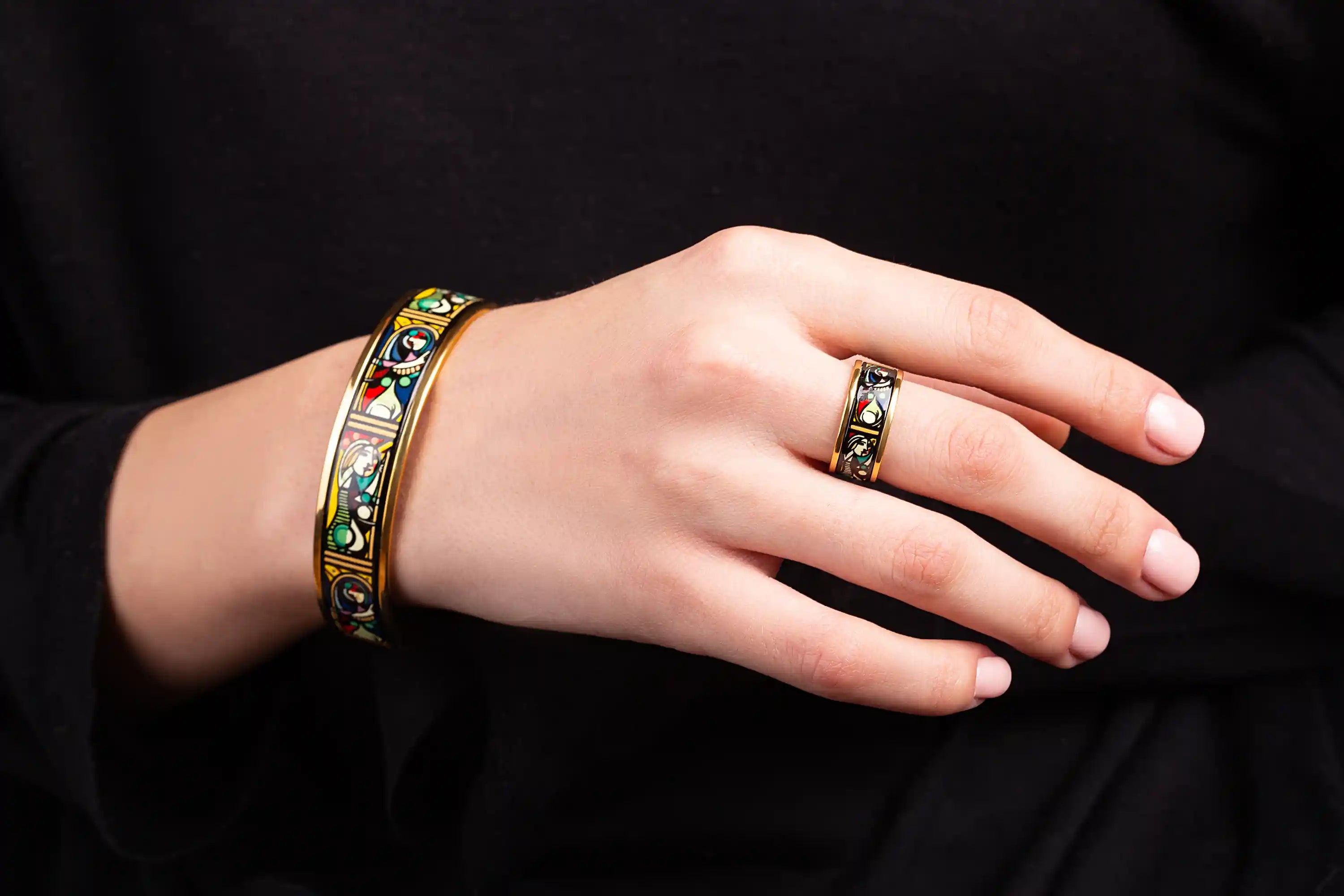 Load video: Woman are wearing jewelry from a collection Picasso&#39;s secret