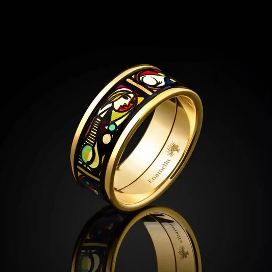 Yellow gold ring with the painting of Pablo Picasso "Girl in front of the mirror"
