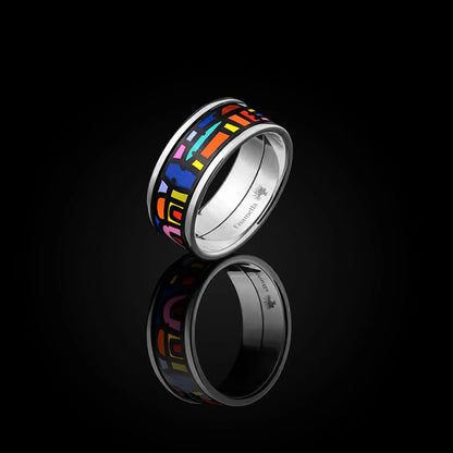 White gold ring with the painting of Friedensreich Hundertwasser's "Spanish Nights"