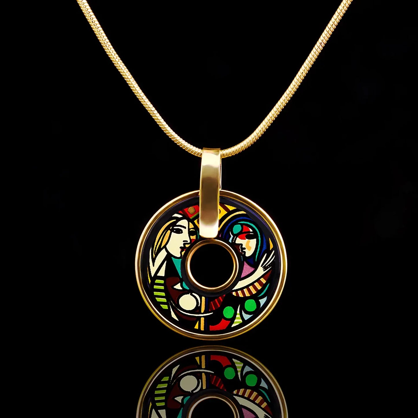 Yellow gold round necklace with the painting of Pablo Picasso "Girl in front of the mirror"