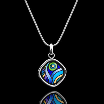 White gold necklace with the painting of Van Gogh's "Starry Night"